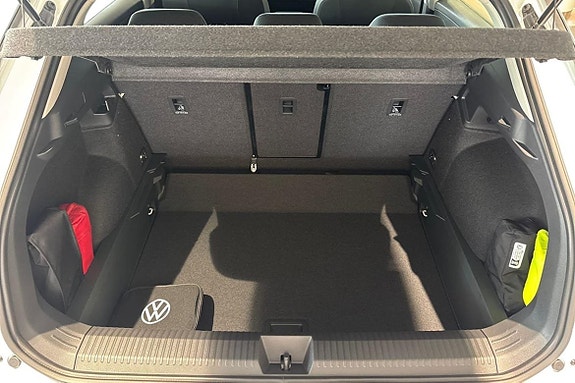 Volkswagen T-Roc 22 of 23