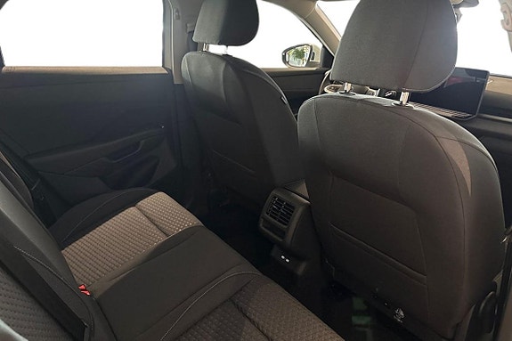 Volkswagen T-Roc 20 of 23