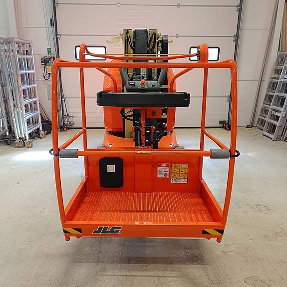 JLG Toucan 12+ 4 of 6