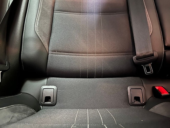 Volkswagen Passat Alltrack 18 of 18