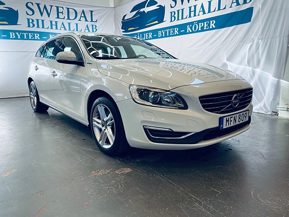 Volvo V60 7 of 22