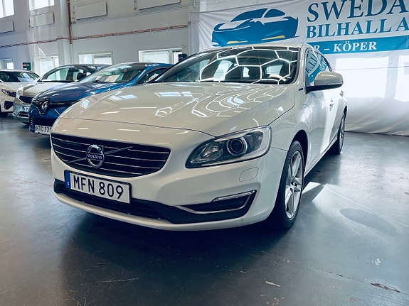 Volvo V60 6 of 22