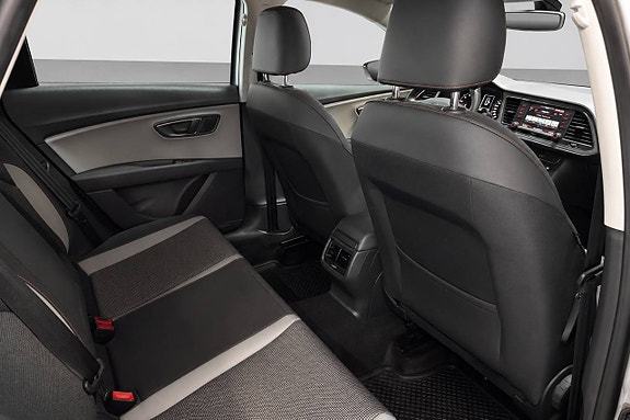 Seat Leon 10 of 17