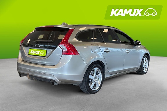 Volvo V60 4 of 26