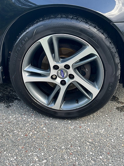Volvo S40 4 of 6