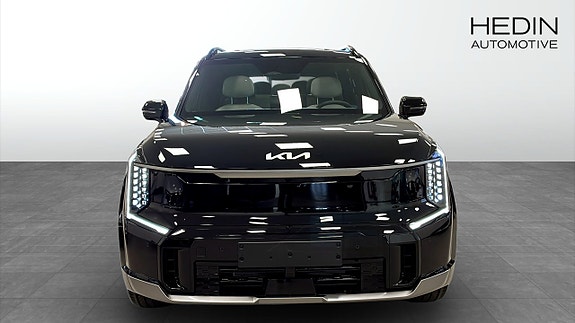 Kia EV9 8 of 13