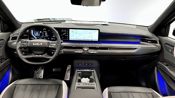 Kia EV9 4 of 13