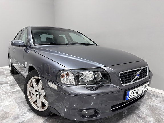 Volvo S80 2 of 22