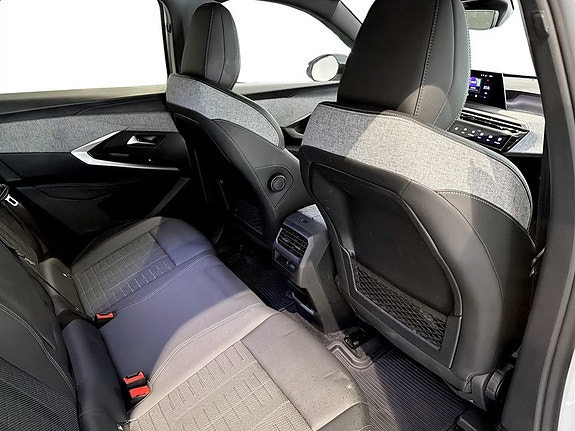 Peugeot 3008 13 of 16