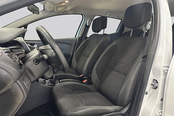 Renault Clio 8 of 20