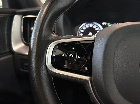 Volvo XC60 22 of 24
