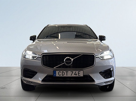 Volvo XC60 2 of 24
