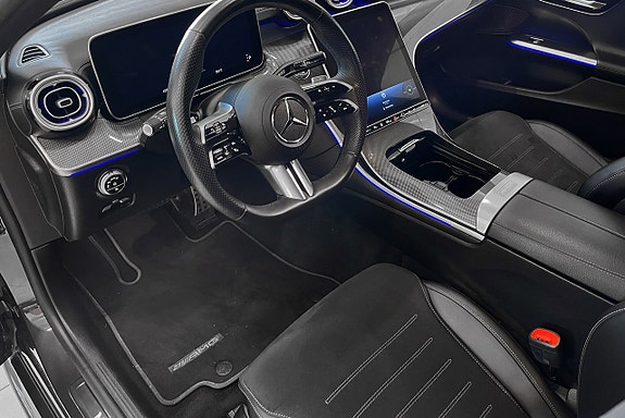 Mercedes-Benz C200 16 of 30