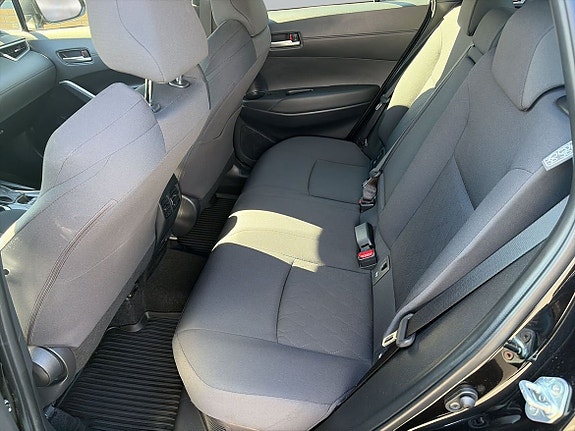 Toyota Corolla Cross 7 of 10