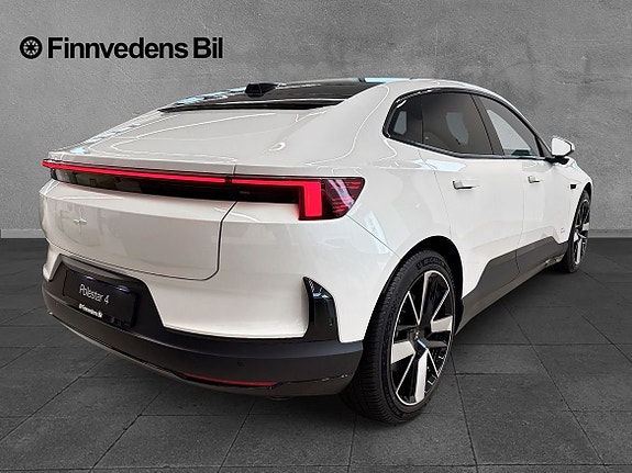 Polestar 4 4 of 7