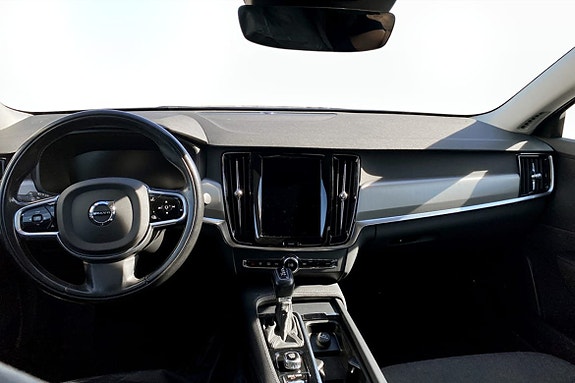Volvo S90 4 of 9