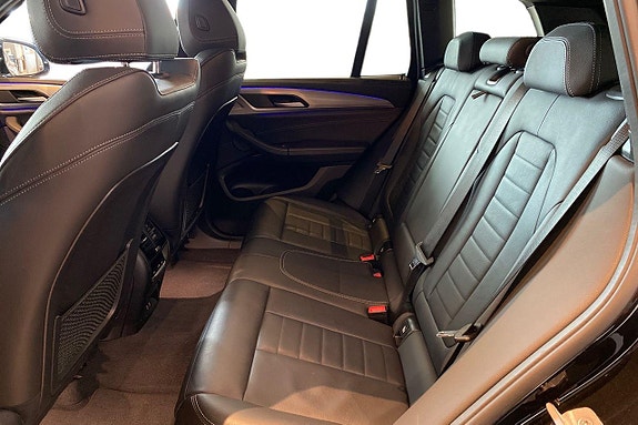 BMW X3 14 of 19