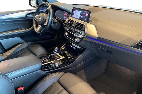 BMW X3 13 of 19