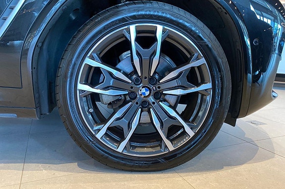 BMW X3 19 of 19