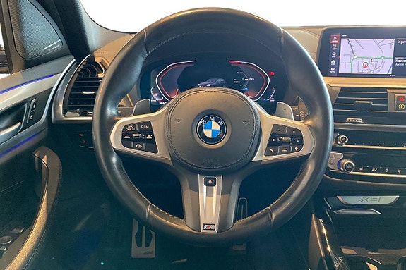BMW X3 12 of 19