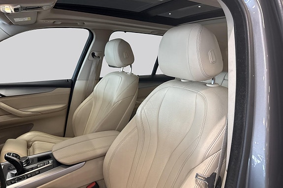 BMW X5 9 of 17
