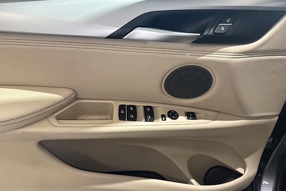 BMW X5 8 of 17