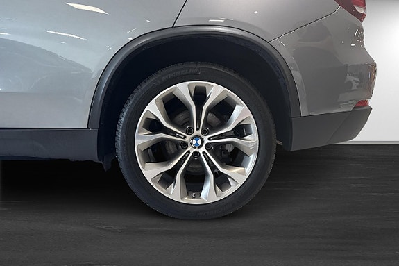 BMW X5 17 of 17
