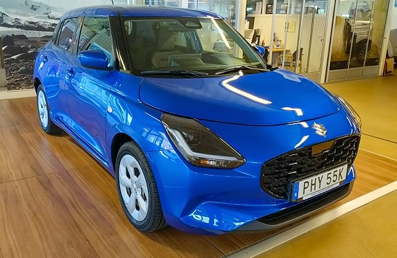 Suzuki Swift 6 of 8