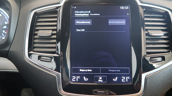 Volvo XC90 18 of 24