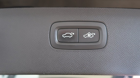 Volvo XC90 23 of 24