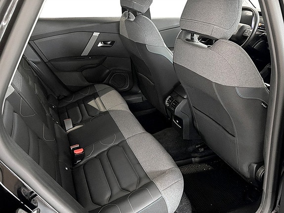 Citroen C4 X 15 of 18
