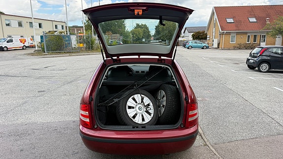Skoda Fabia 8 of 13