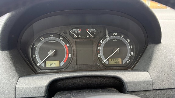 Skoda Fabia 5 of 13