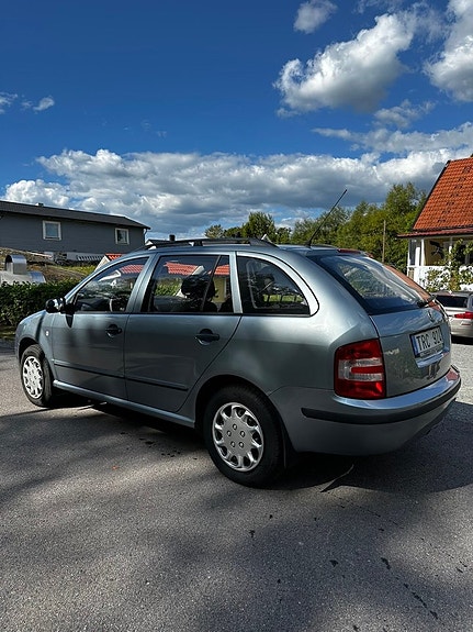 Skoda Fabia 5 of 10