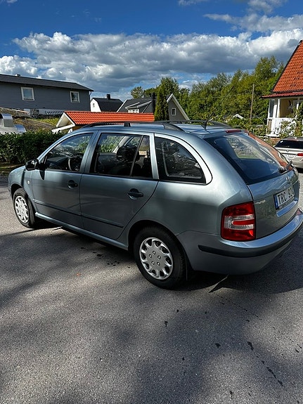 Skoda Fabia 6 of 10