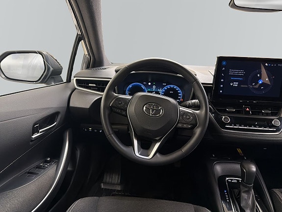 Toyota Corolla 9 of 13