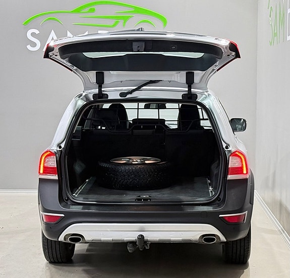 Volvo XC70 15 of 17