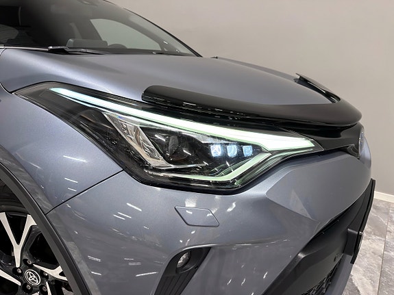 Toyota C-HR 10 of 29