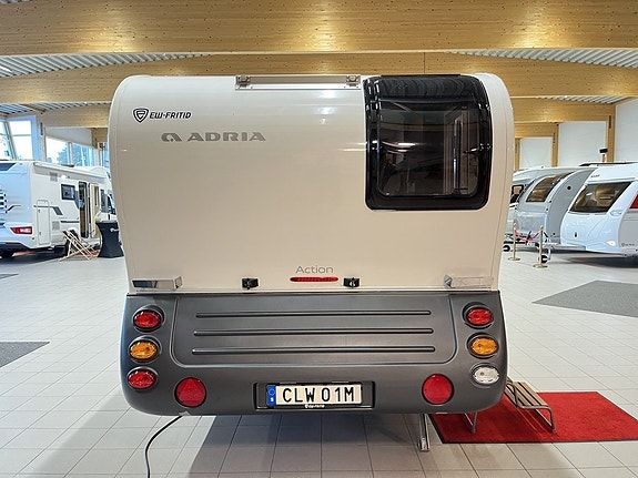 Adria ACTION 391 LH (TRUMA+Golvvärme+1 300kg) 4 of 20