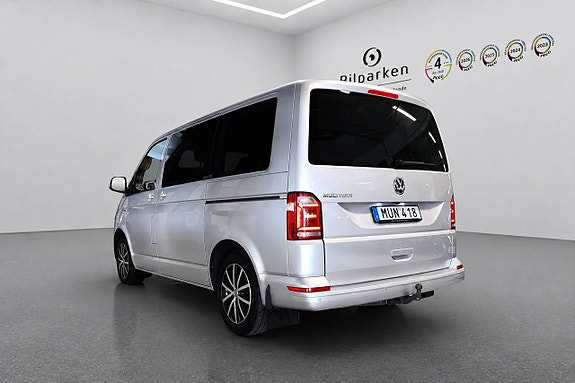 Volkswagen Multivan 3 of 24