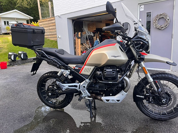 Moto Guzzi V85 TT 5 of 7