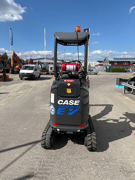 CASE CX 15 EV 7 of 9