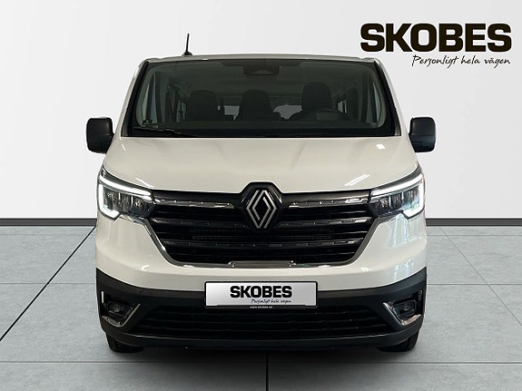 Renault Trafic 2 of 15