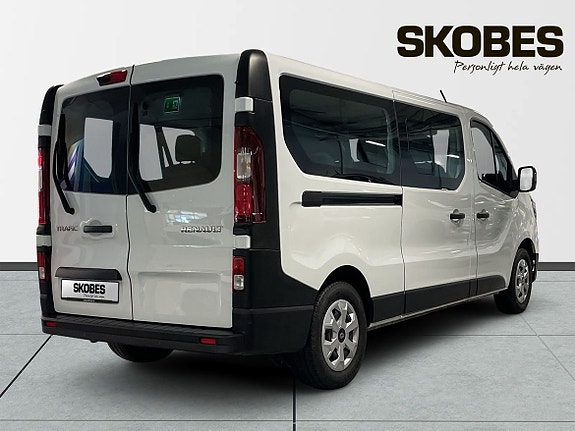 Renault Trafic 6 of 15