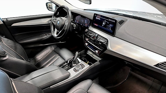 BMW 530d 3 of 17