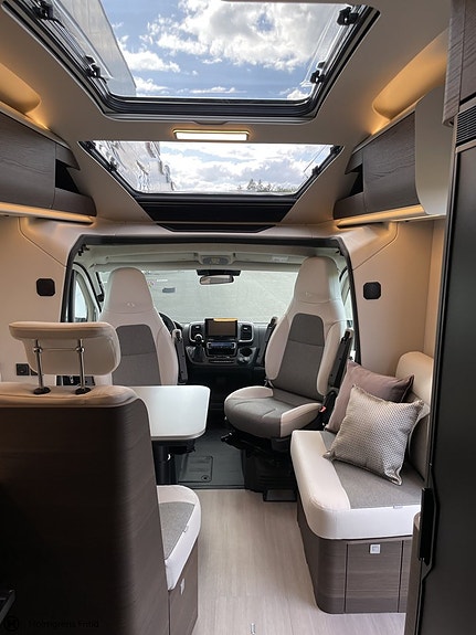 Adria Coral Supreme 670 SL 15 of 15
