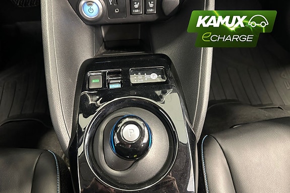 Nissan Leaf 11 of 23