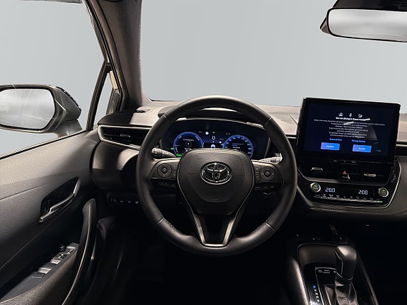 Toyota Corolla 9 of 13