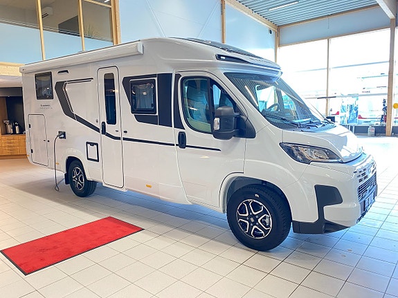 Adria COMPACT SELECT DL (2027 PÅ PLATS+Aut 140hk+Face-to-face-soffa+3 500 kg) 4 of 24