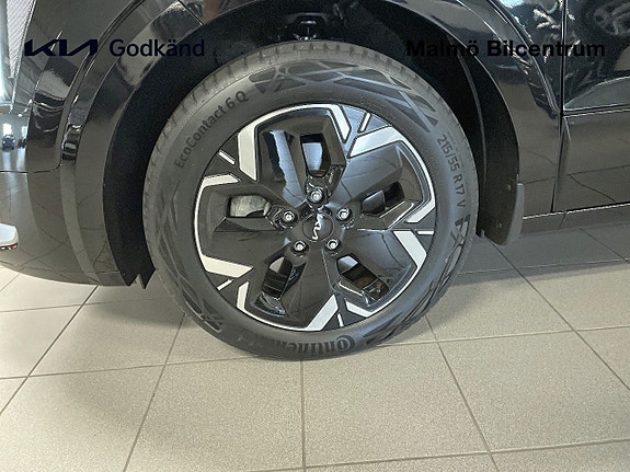 Kia Niro 8 of 18